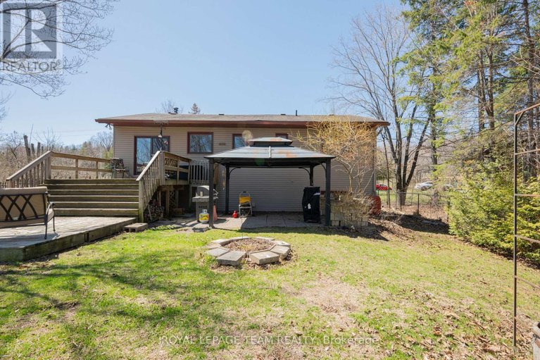 29687996/2870-old-maple-lane/dunrobin-shores/ottawa/ontario/K0A1T0_45