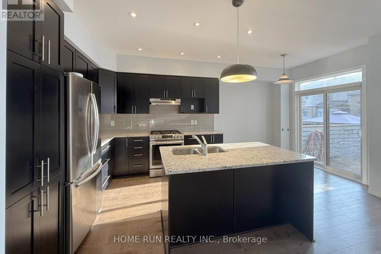 28885401/781-brian-good-avenue/riverside-southgloucester-glen/ottawa/ontario/K4M0E3_5