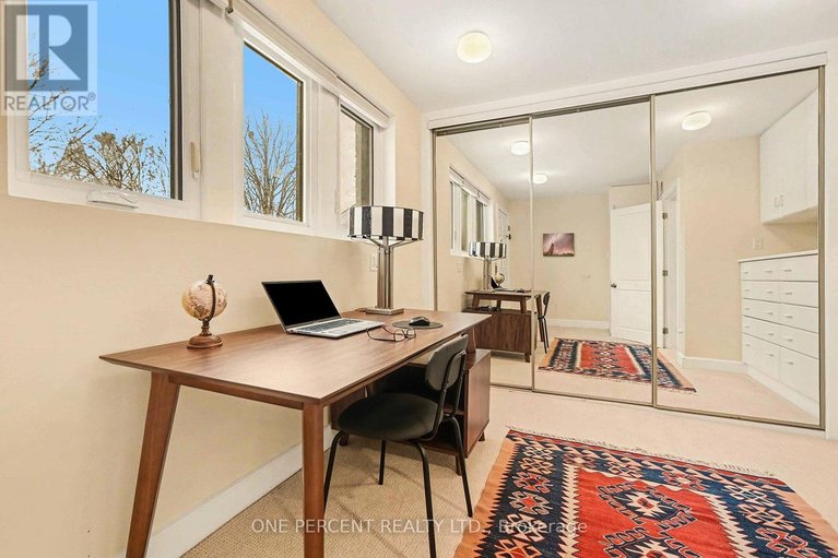 29455179/60-pontiac-street/ottawa-westtunneys-pasture/ottawa/ontario/K1Y2K1_13