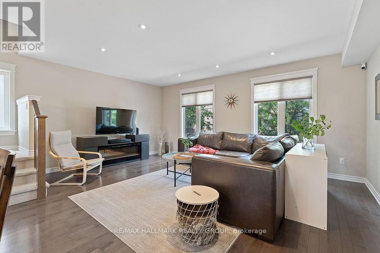 28558567/116-brilia-private/beacon-hill-south/ottawa/ontario/K1J0B7_14