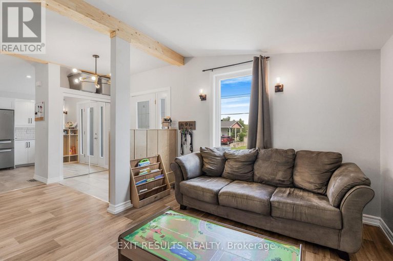 28753768/2250-lapointe-street/clarencerockland-twp/clarence-rockland/ontario/K0A1E0_7