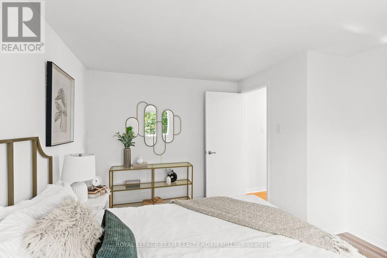 28517736/1205-st-moritz-court/convent-glen-north/ottawa/ontario/K1C2B2_27