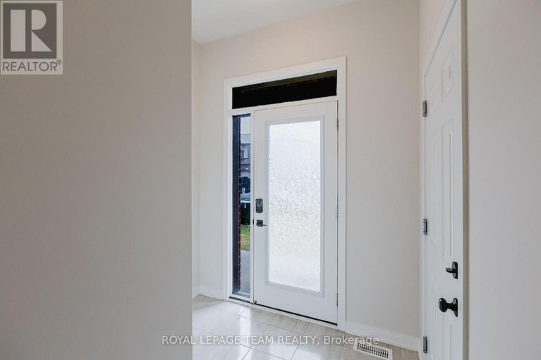 28640358/611-fenwick-way/stonebridge/ottawa/ontario/K2J7E5_3