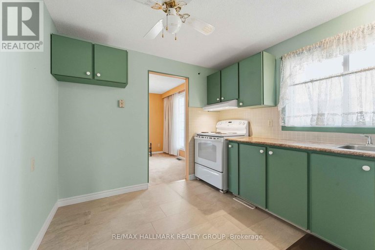 29053804/1884-elmridge-drive/beacon-hill-south/ottawa/ontario/K1J6R7_11