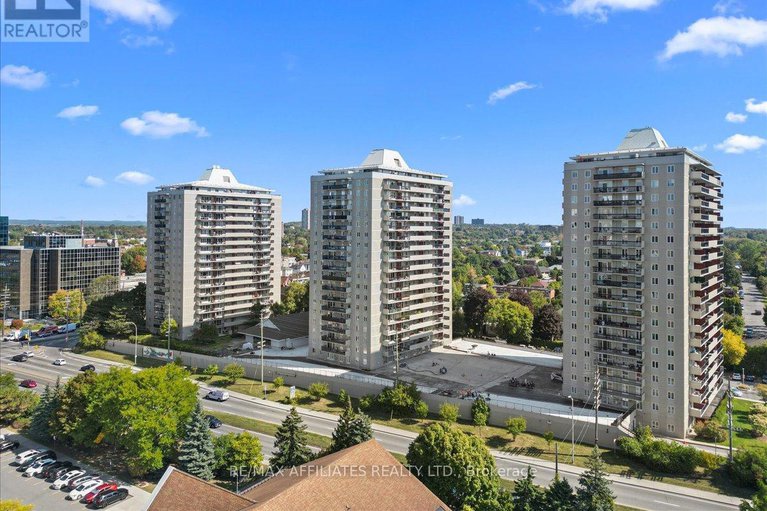 28879791/1507-158b-mcarthur-avenue/vanier/ottawa/ontario/K1L8C9_1