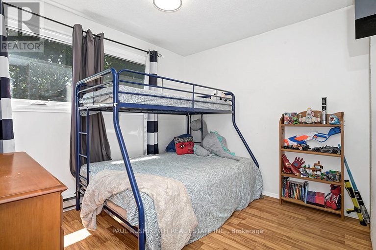 28428555/30-compata-way/blackburn-hamlet-south/ottawa/ontario/K1B4W9_13