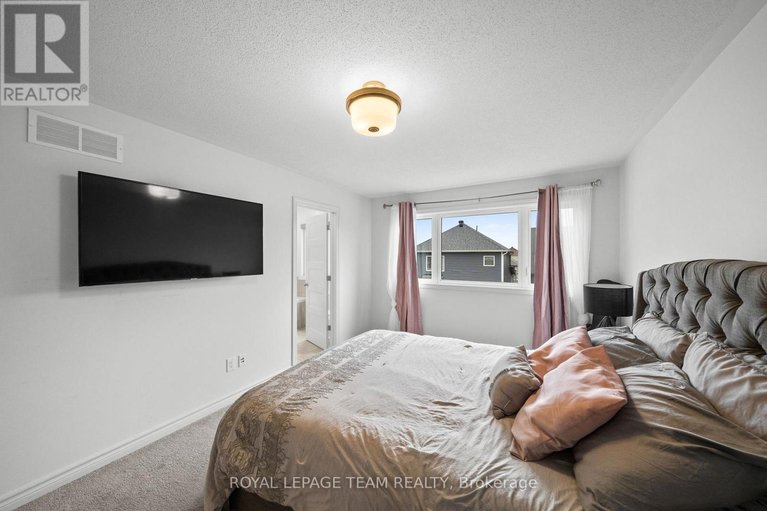 29594836/1160-beckett-crescent/stittsville-south/ottawa/ontario/K2S0Z2_21