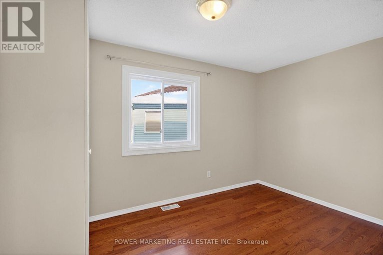 29154682/6410-sablewood-place/chapel-hill/ottawa/ontario/K1C7L7_5