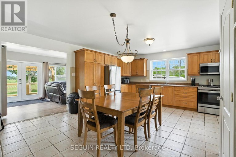 28526584/2785-pattee-road-e/east-hawkesbury-twp/hawkesbury/ontario/K6A0G3_16