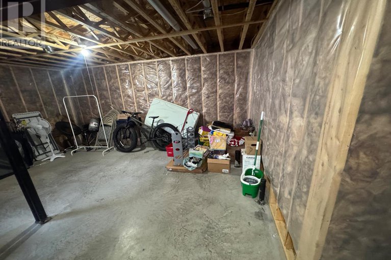 28480334/636-robert-street/town-of-rockland/clarence-rockland/ontario/K4K0J8_28