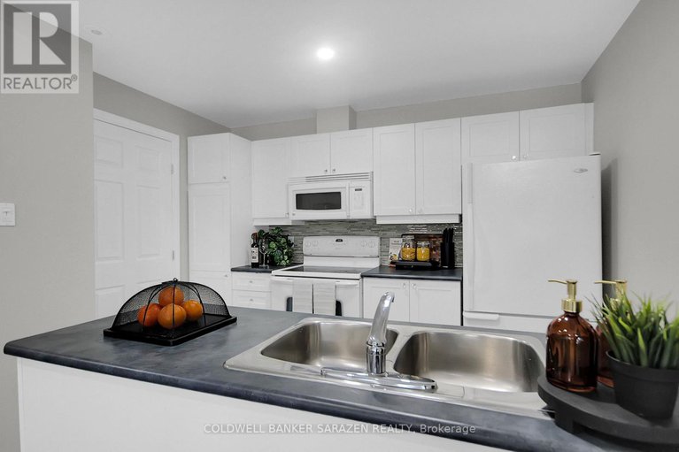 28167651/f-171-crestway-drive/barrhaven-east/ottawa/ontario/K2G7C8_18