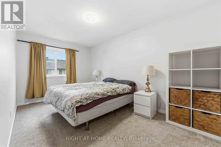 29594406/52-fieldberry-private/stonebridge/ottawa/ontario/K2J5E8_22