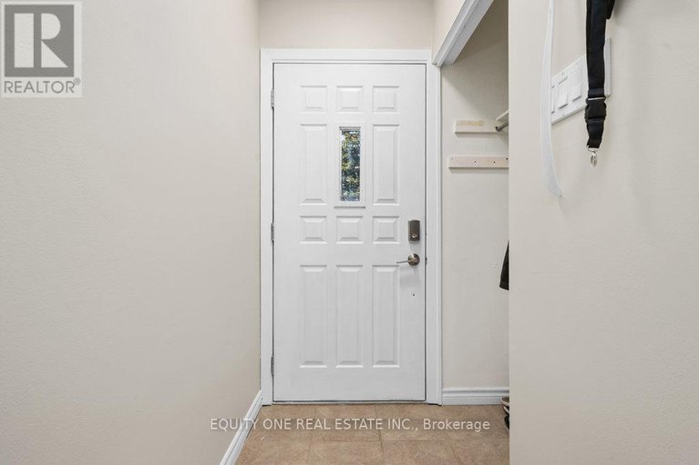 28549903/5-2-bertona-street/manordale/ottawa/ontario/K2G0W2_7