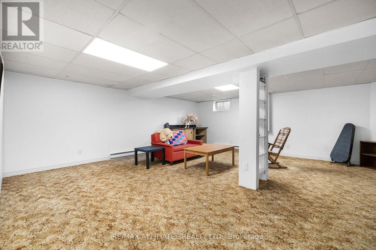 29083551/12-selye-crescent/beaverbrook/ottawa/ontario/K2K1C9_39