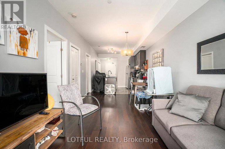 28066595/110-120-prestige-circle/chatelaine-village/ottawa/ontario/K4A1B4_15