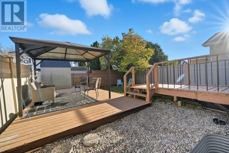 28973133/930-scala-avenue/notting-hillsummerside/ottawa/ontario/K4A5E1_35