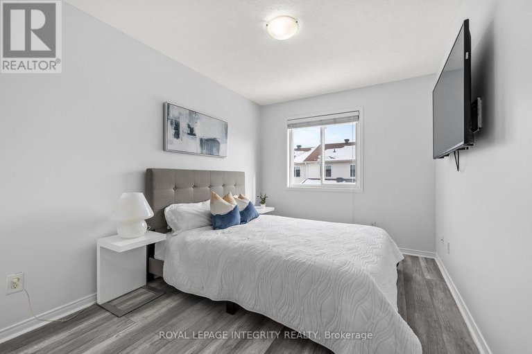 29348101/213-opus-street/emerald-meadowstrailwest/ottawa/ontario/K2S0J2_25