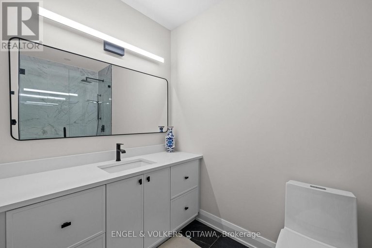 29640032/1600-nightshade-place/greely/ottawa/ontario/K4P0C7_39