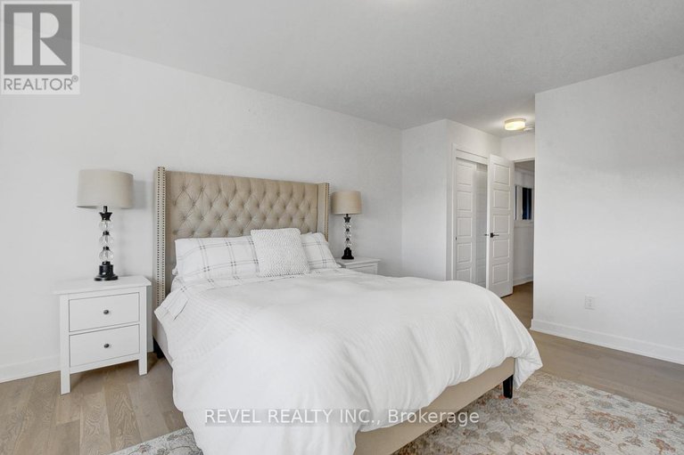 29320368/1022-showman-street/richmond/ottawa/ontario/K0A2Z0_33