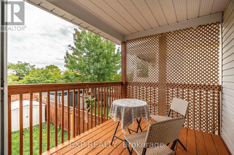28873619/1562-lisbon-street/fallingbrookpineridge/ottawa/ontario/K4A4B9_24