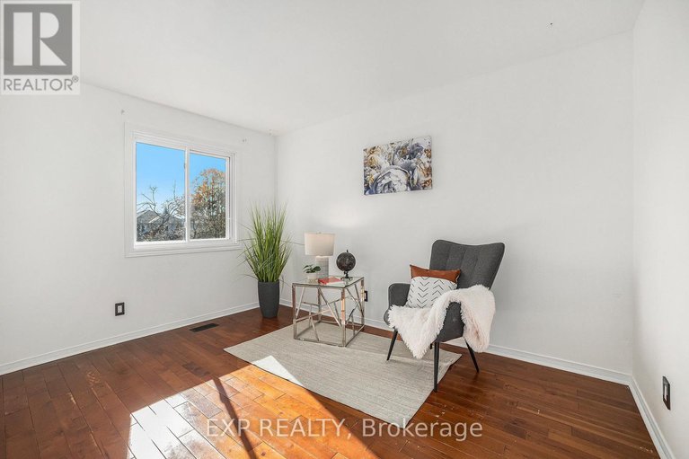 28017315/33-bridle-park-drive/bridlewood/ottawa/ontario/K2M2E2_20