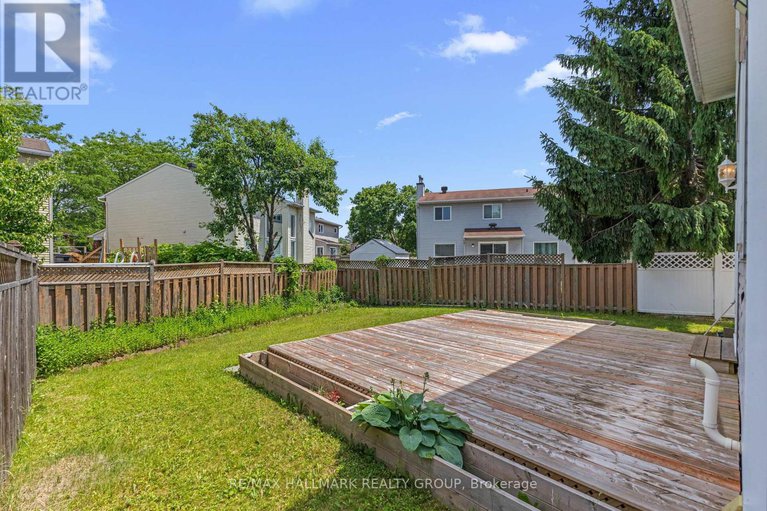 28518231/19-notman-way/hunt-club-park/ottawa/ontario/K1G4P6_37