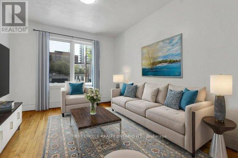 28627052/293-powell-avenue/west-centre-town/ottawa/ontario/K1S2A6_7