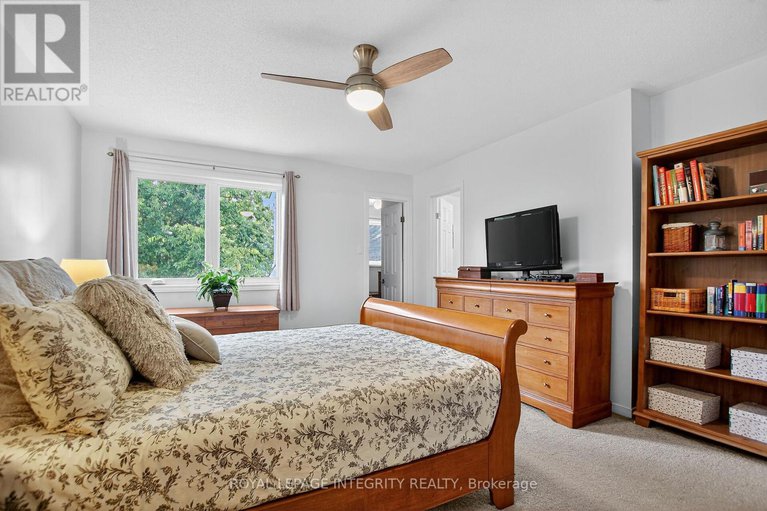 28934975/13-roblyn-way/barrhaven-east/ottawa/ontario/K2G5Z4_20