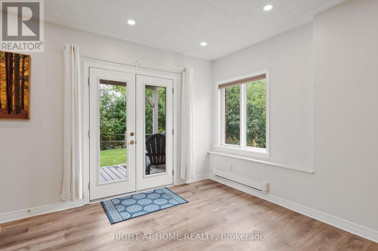 28837852/58-amberlakes-drive/stittsville-central/ottawa/ontario/K2S2A2_32