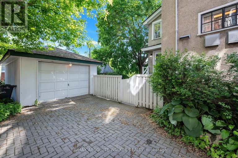 28422236/210-rideau-terrace/lindenlea/ottawa/ontario/K1M0Z2_37