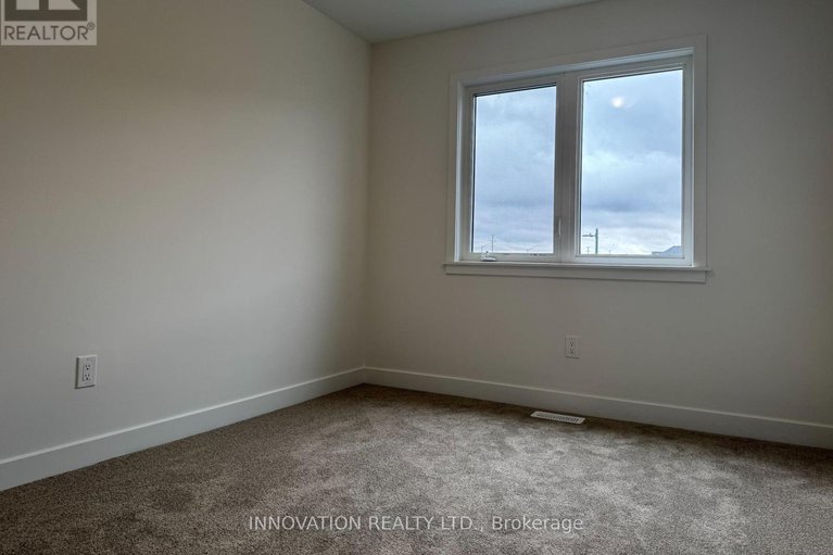 28340904/825-anciano-crescent/emerald-meadowstrailwest/ottawa/ontario/K2S2R6_45