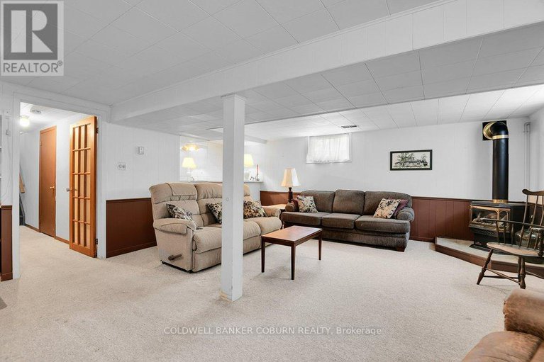 28624046/74-kyle-drive/morrisburg/south-dundas/ontario/K0C1X0_31