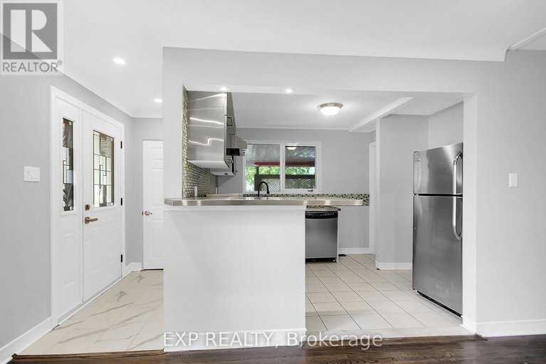 29465694/2247-miramichi-street/kenson-park/ottawa/ontario/K2C0Z1_24