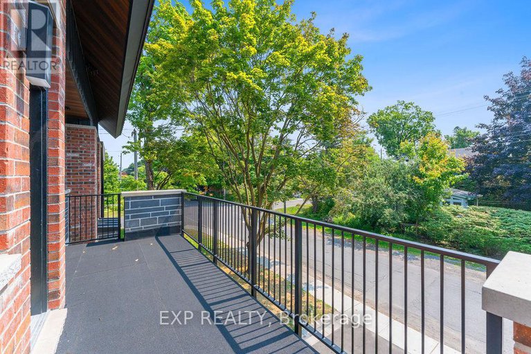 28720772/261-dovercourt-avenue/westborohampton-park/ottawa/ontario/K1Z5P5_39