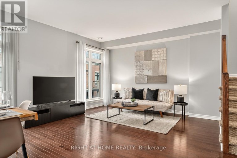 29355824/521-chaperal-private-n/avalon-west/ottawa/ontario/K4A0Y2_14