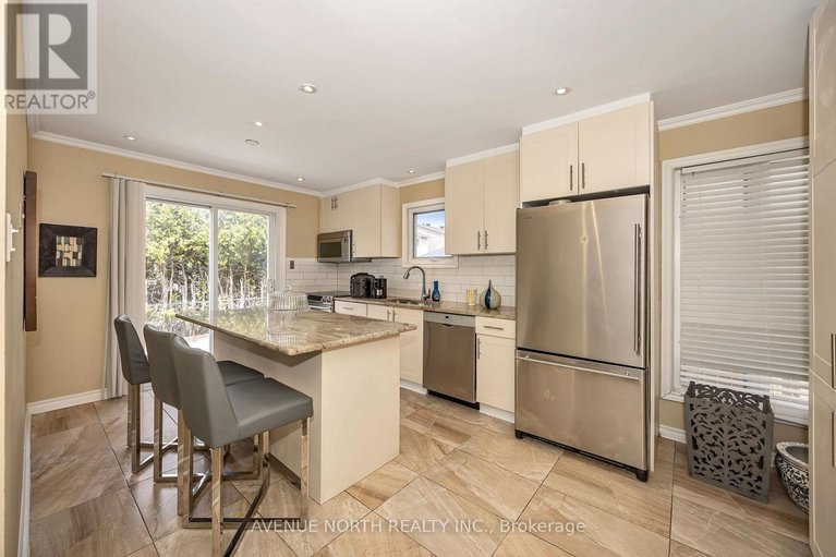 29654519/365-lefebvre-way/bilberry-creekqueenswood-heights/ottawa/ontario/K1E2W5_12