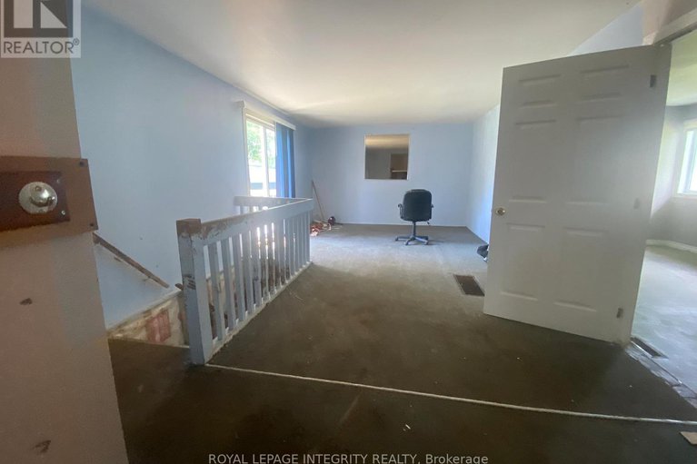 28848803/2415-du-lac-road/clarencerockland-twp/clarence-rockland/ontario/K0A3N0_29