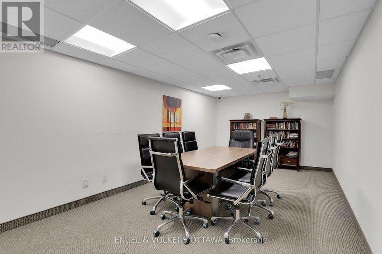 29414467/202-195-besserer-street/sandy-hill/ottawa/ontario/K1N0B6_25