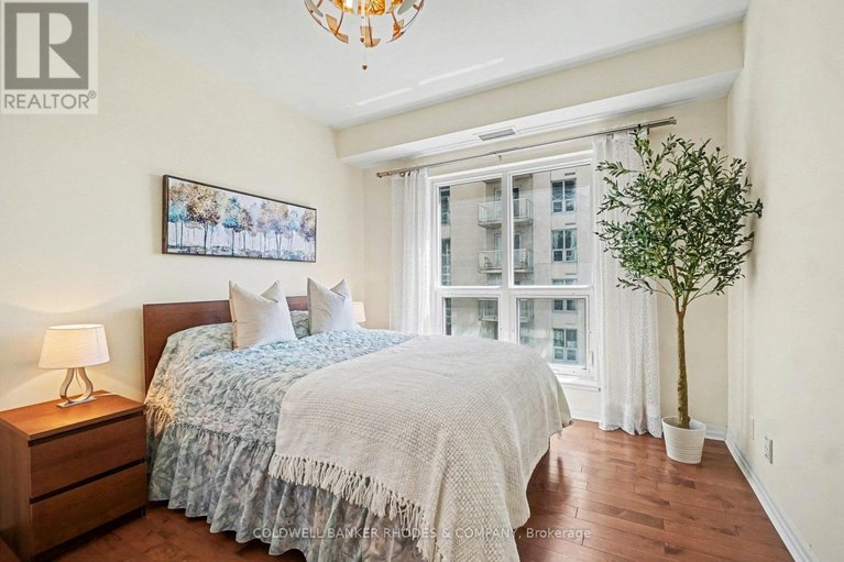 29669550/1809-242-rideau-street/sandy-hill/ottawa/ontario/K1N0B7_4