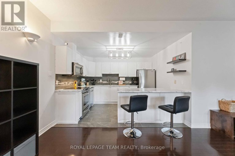28720848/a-97-crestway-drive/barrhaven-east/ottawa/ontario/K2G7C6_8