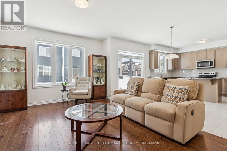 29354772/845-snap-hook-crescent/half-moon-bay/ottawa/ontario/K2J6V7_11