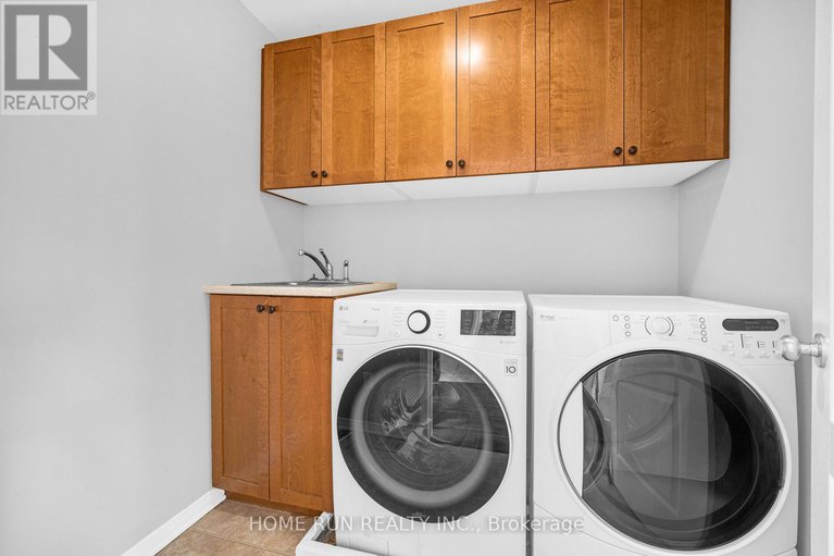 29436233/1007-grapefern-terrace/notting-hillsummerside/ottawa/ontario/K4A0L9_32