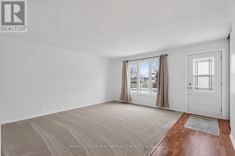 29153691/1032-lawrence-street/town-of-rockland/clarence-rockland/ontario/K4K1N1_3