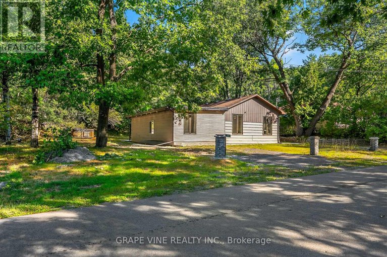 28789464/125-hunter-crescent/constance-bay/ottawa/ontario/K0A3M0_2