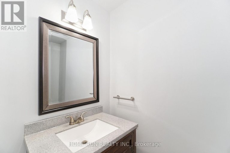 29449527/129-hearst-way/katimavik/ottawa/ontario/K2L4G5_68