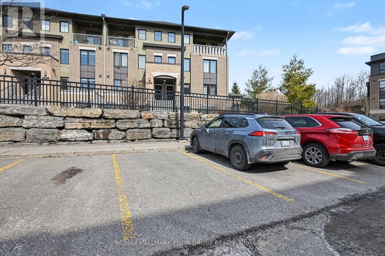 29542217/403-230-titanium-private/convent-glen-north/ottawa/ontario/K1C0C1_15