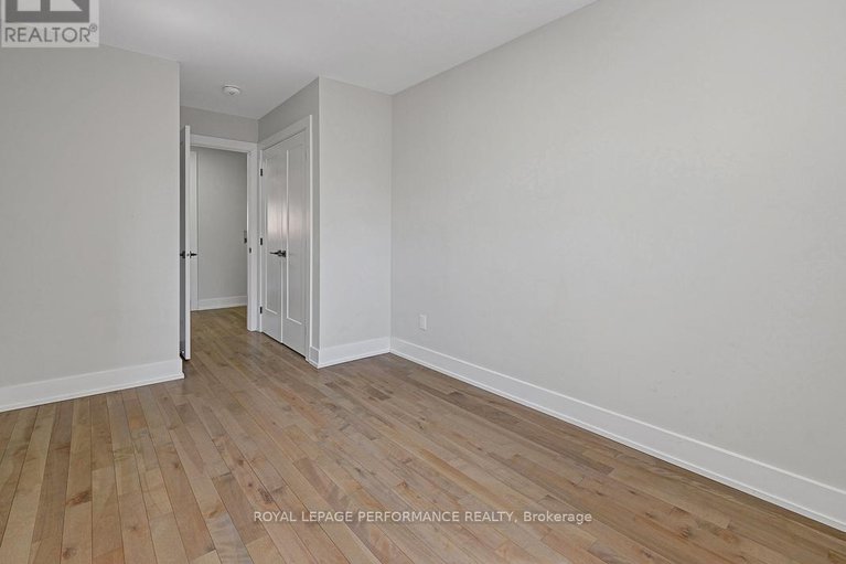 28800613/68-prince-albert-street/overbrookcastle-heights/ottawa/ontario/K1K2A1_26