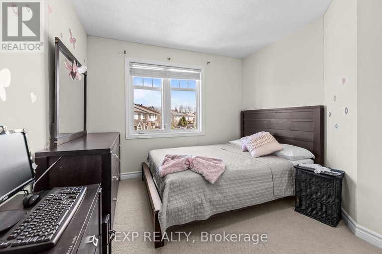 29660875/500-langelier-avenue/mer-bleuebradley-estatesanderson-park/ottawa/ontario/K1W0E9_28