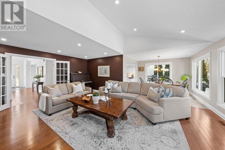 29608056/30-crantham-crescent/stittsville-central/ottawa/ontario/K2S1R2_11