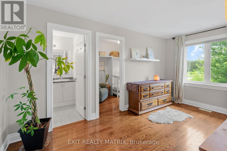 28562975/6770-breanna-cardill-street/greely/ottawa/ontario/K4P0C3_19